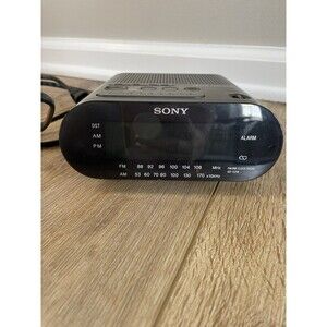 Sony ICF-C218 Dream Machine Auto Time Set Alarm Clock & AM/FM Radio Tested